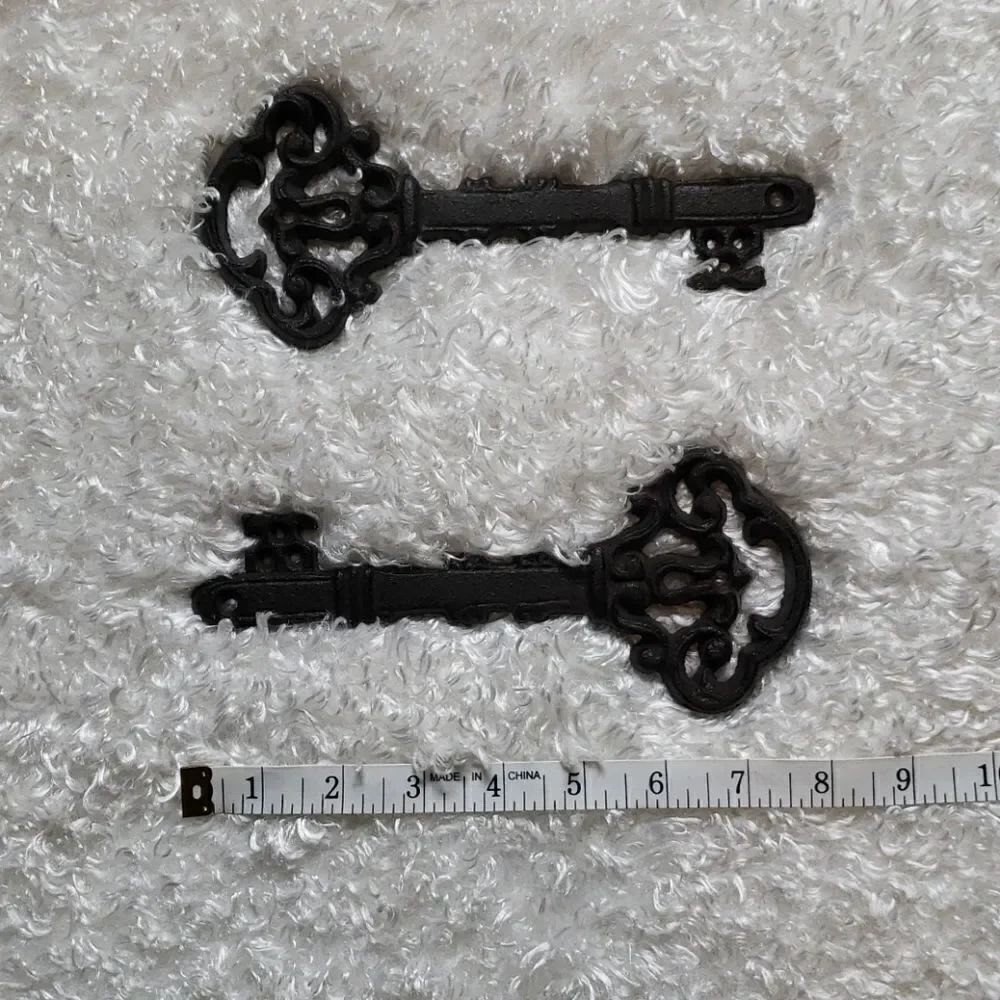 Antique Key decor bundle - Picture 3 of 8